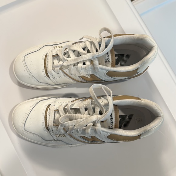 New Balance 550s, white/tan, size 8, worn once. - Picture 2 of 4